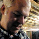 dave pouring drink 15120